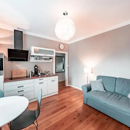 Homestay! Einhundertachtunddreissig