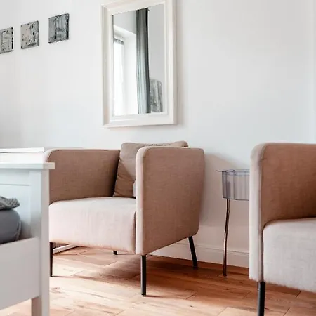 Homestay! Einhundertachtunddreissig Δωμάτια σε οικογενειακή κατοικία *