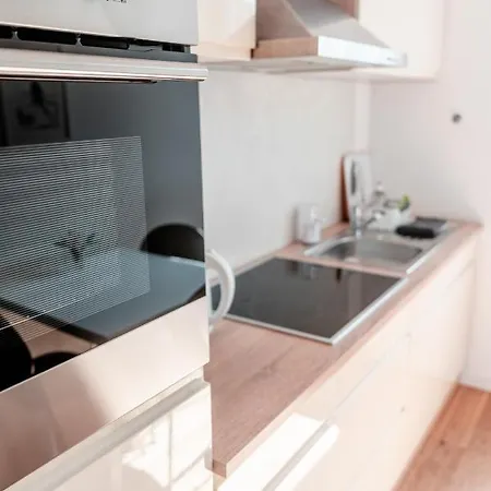 Homestay! Einhundertachtunddreissig